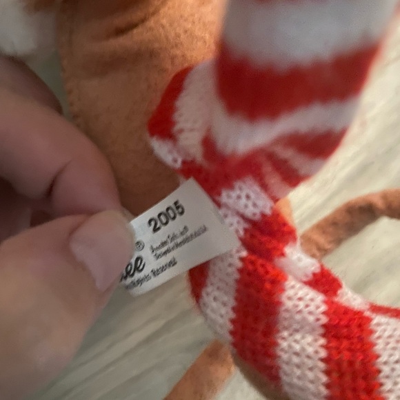 Annalee Christmas Mouse with Basket of Greenery - Picture 2 of 5